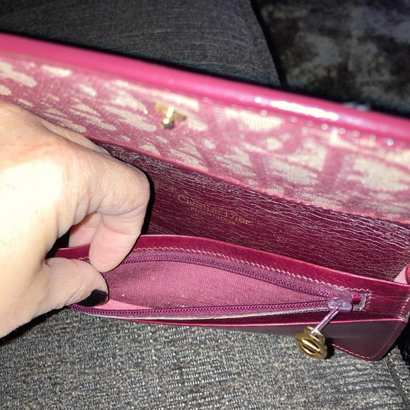Christian Dior Bordeaux (red)vintage trotterwallet - Picture 9 of 13